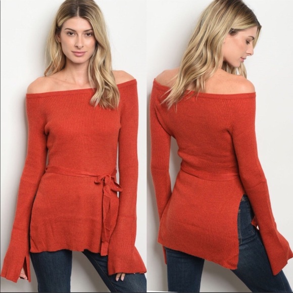 Sweaters - 🎅🎁 BURNT ORANGE SWEATER TOP
